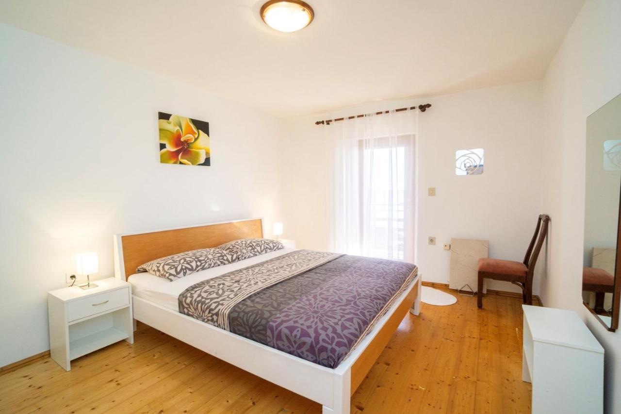 Apartment Nives Умаг Экстерьер фото