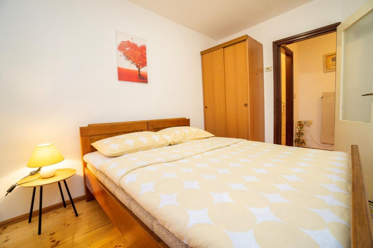 Apartment Nives Умаг Экстерьер фото